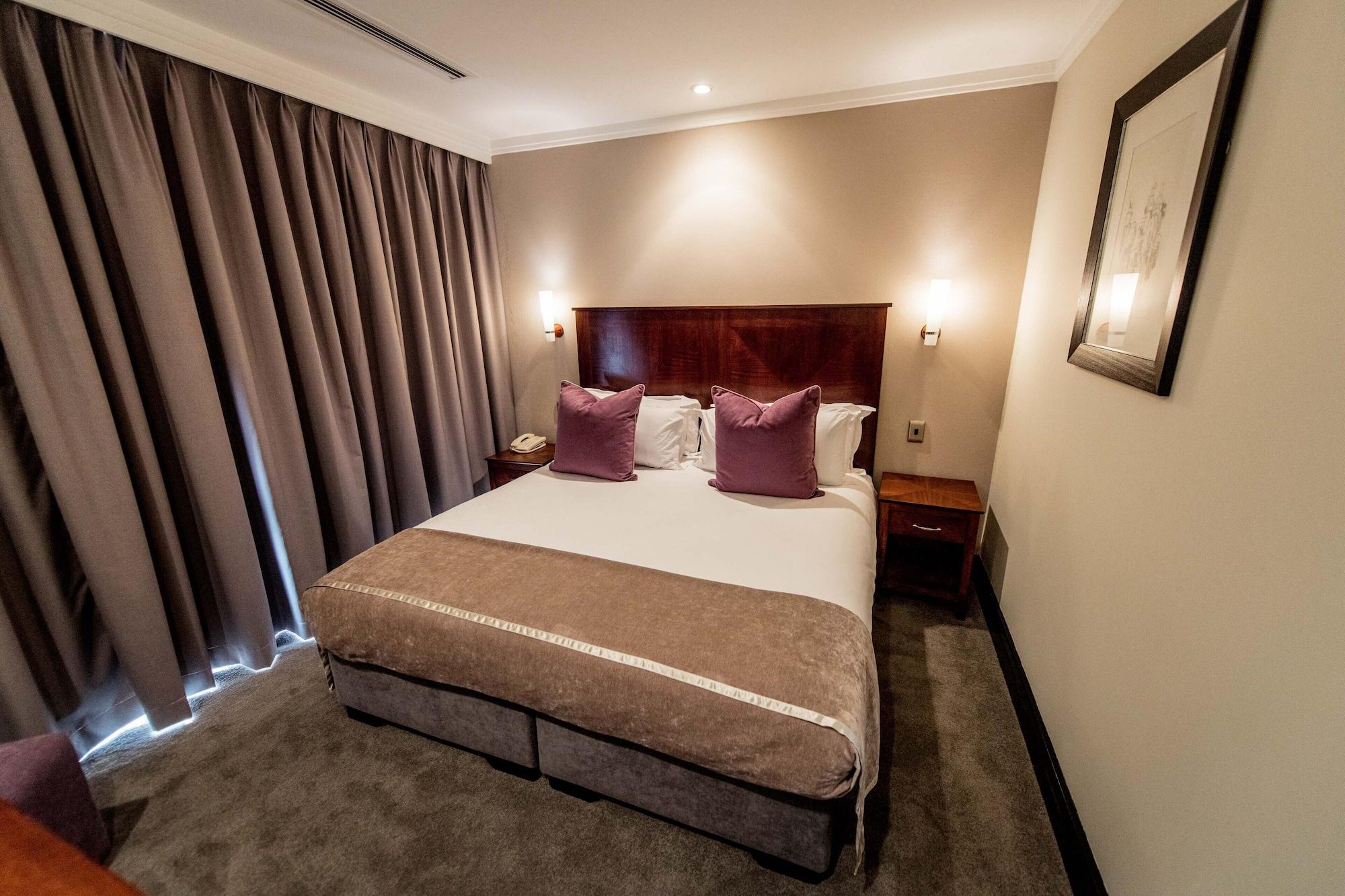 Raphael Suites Johannesburg Exteriör bild