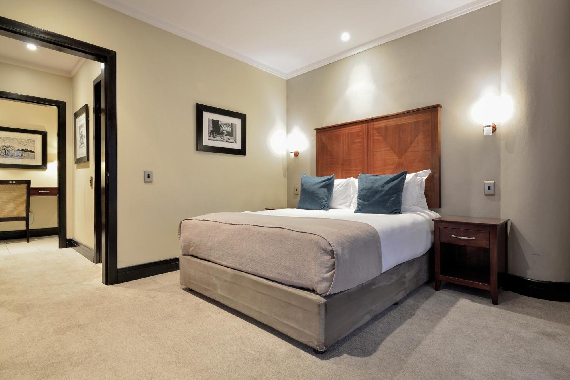 Raphael Suites Johannesburg Exteriör bild