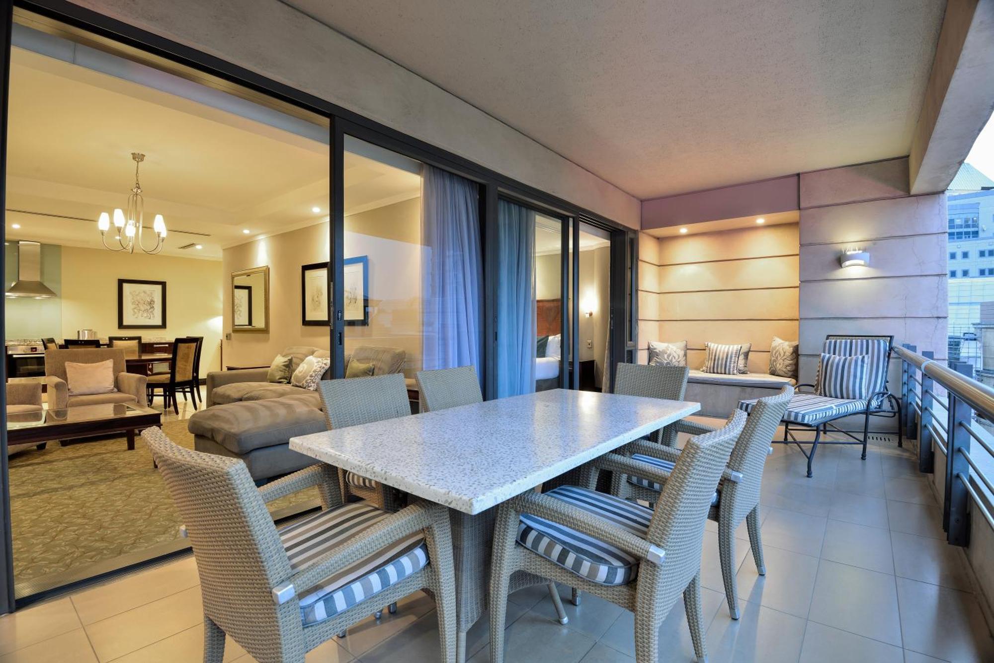 Raphael Suites Johannesburg Exteriör bild
