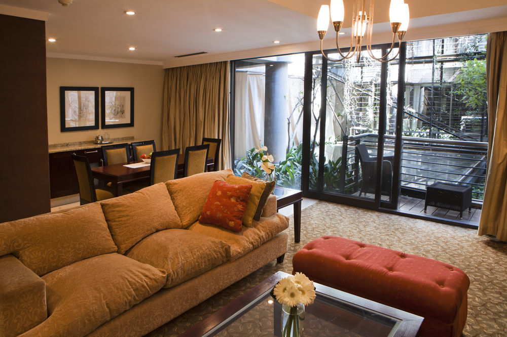 Raphael Suites Johannesburg Exteriör bild